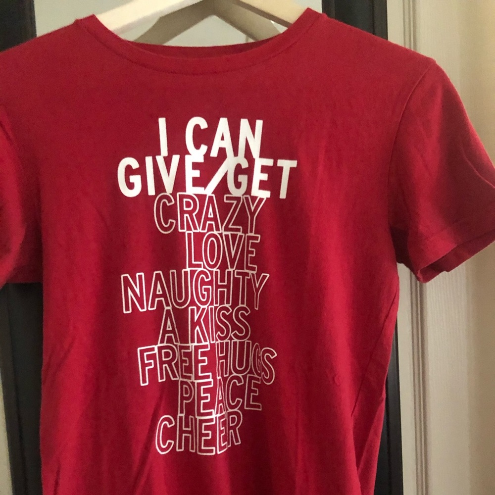 American eagle super soft t shirt red size M
